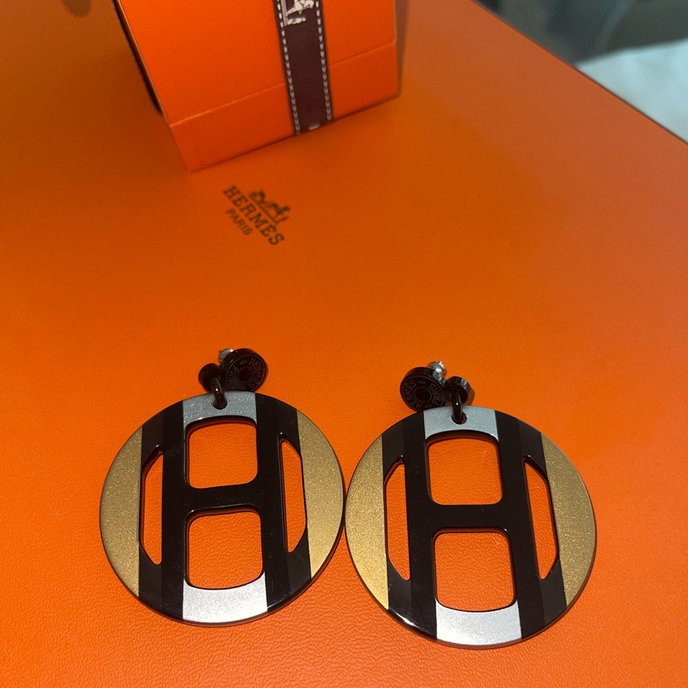 Hermes H Equipe earrings 🍊🧡